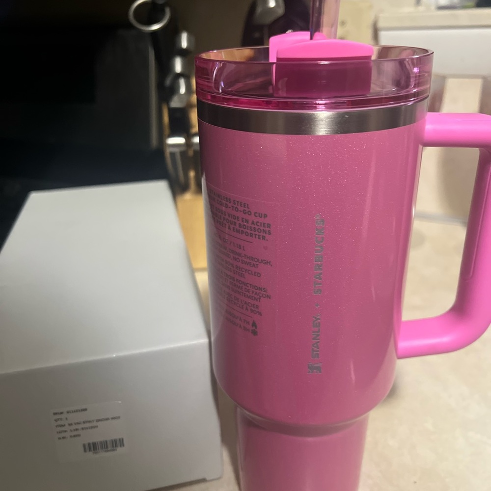 Starbucks Stanley outrage 🙈 2024 tumbler